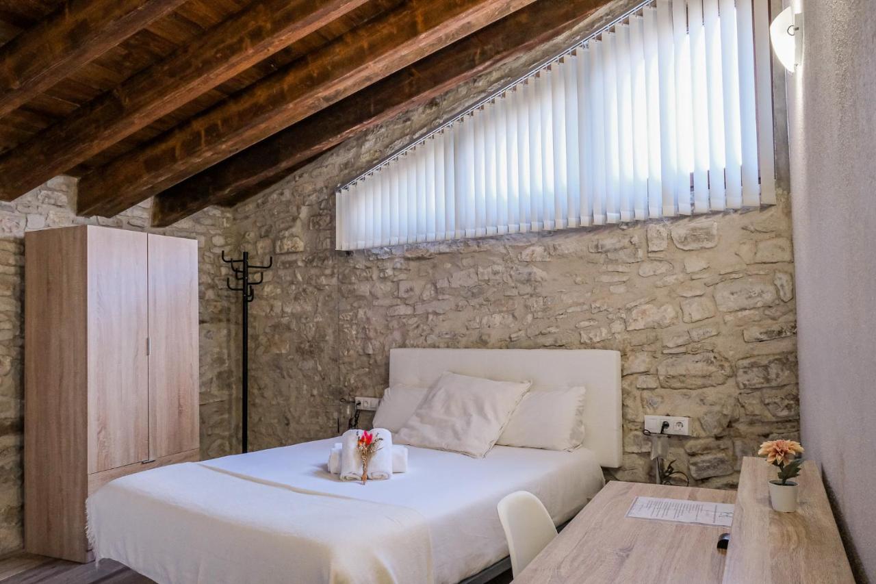 El Forn De Freixenet Con Servicios De Un Hotel Lleida Exteriér fotografie