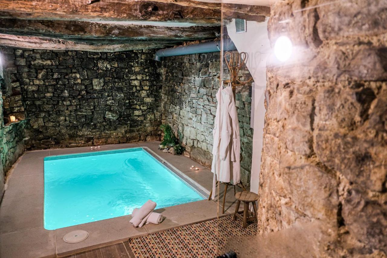El Forn De Freixenet Con Servicios De Un Hotel Lleida Exteriér fotografie