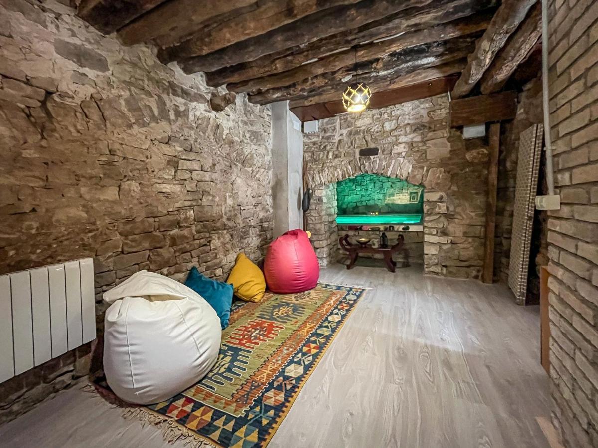 El Forn De Freixenet Con Servicios De Un Hotel Lleida Exteriér fotografie