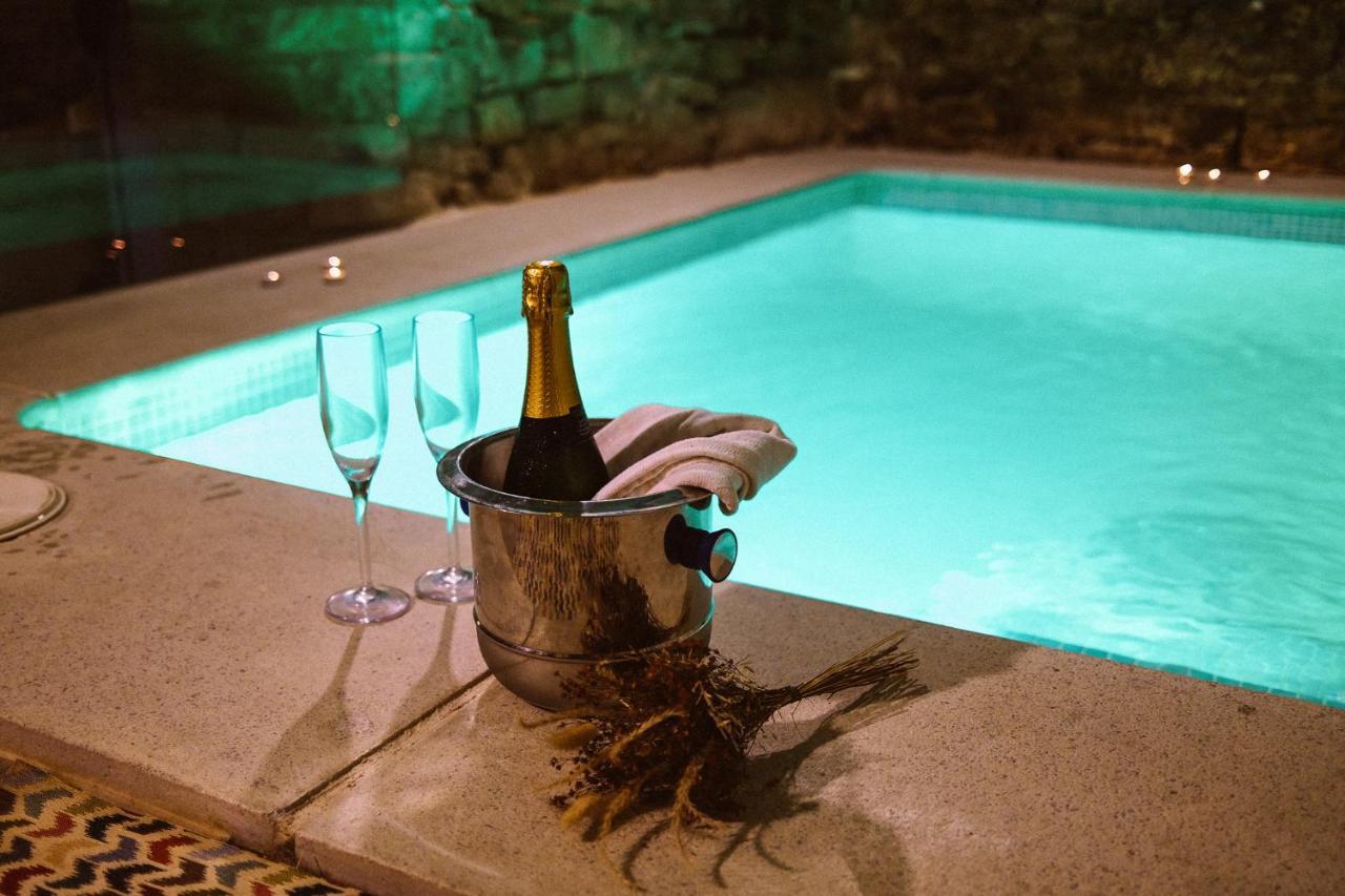 El Forn De Freixenet Con Servicios De Un Hotel Lleida Exteriér fotografie
